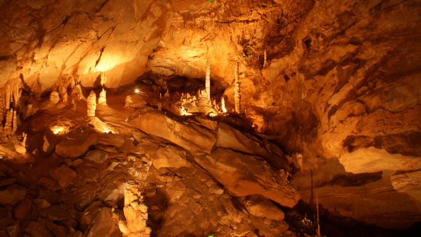 Rock Formation - Tuckaleechee Caverns